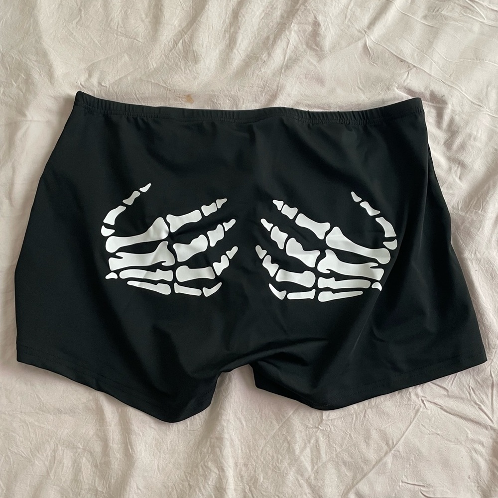 SHEIN Slayr Plus Skeleton Print Biker Shorts - Size 3XL